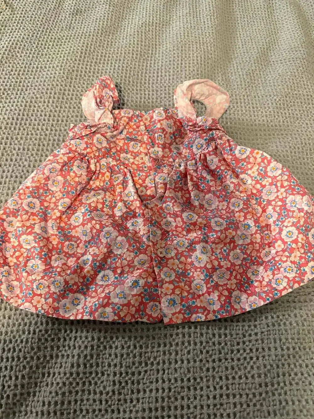 Doña Carmen Baby & Kids Floral Smocked Top and Bloomer Set